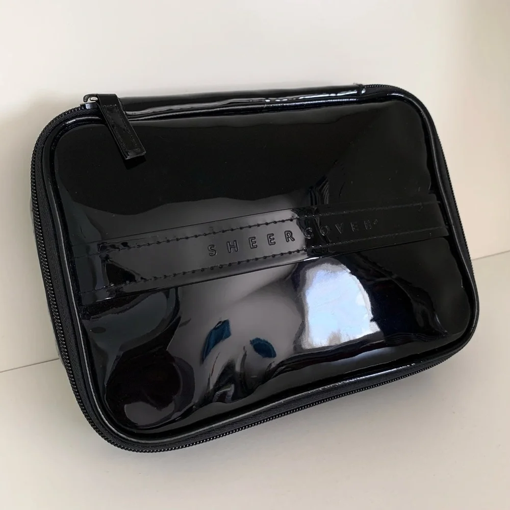 Sheer cover black patent vanity case